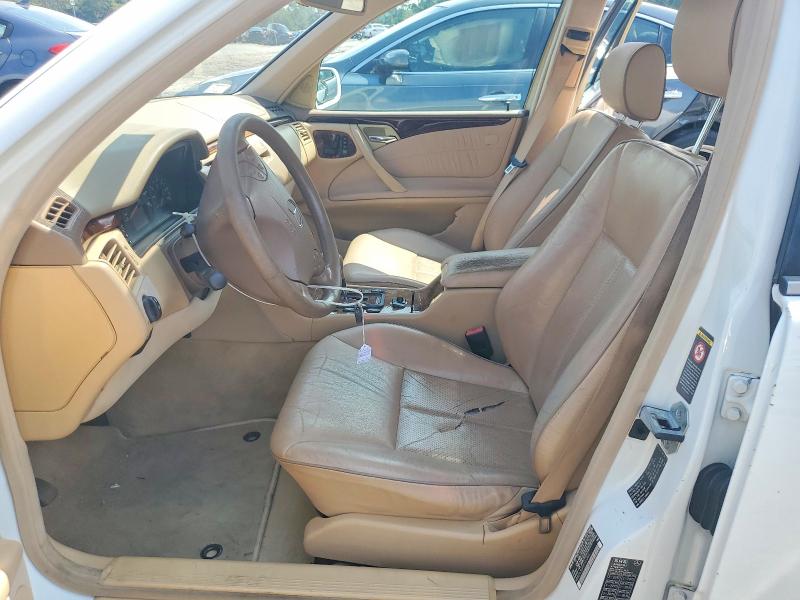 66125496 :رقم المزاد ، WDBJF65J3YB131364 vin ، 2000 Mercedes-benz E مزاد بيع