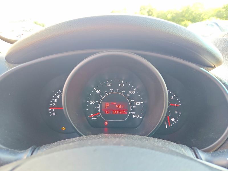 63930006 :رقم المزاد ، KNDJN2A22J7592110 vin ، 2018 Kia Soul مزاد بيع