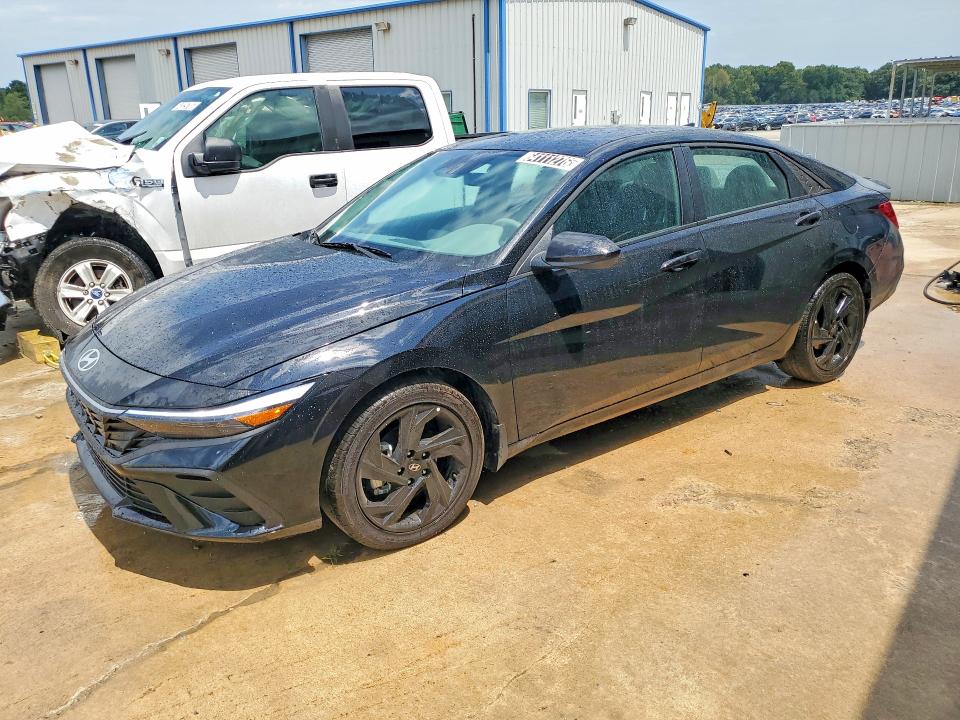 Продажа на аукционе авто 2026 Hyundai Elantra, vin: KMHLM4DG7TU242471, номер лота: 64111276