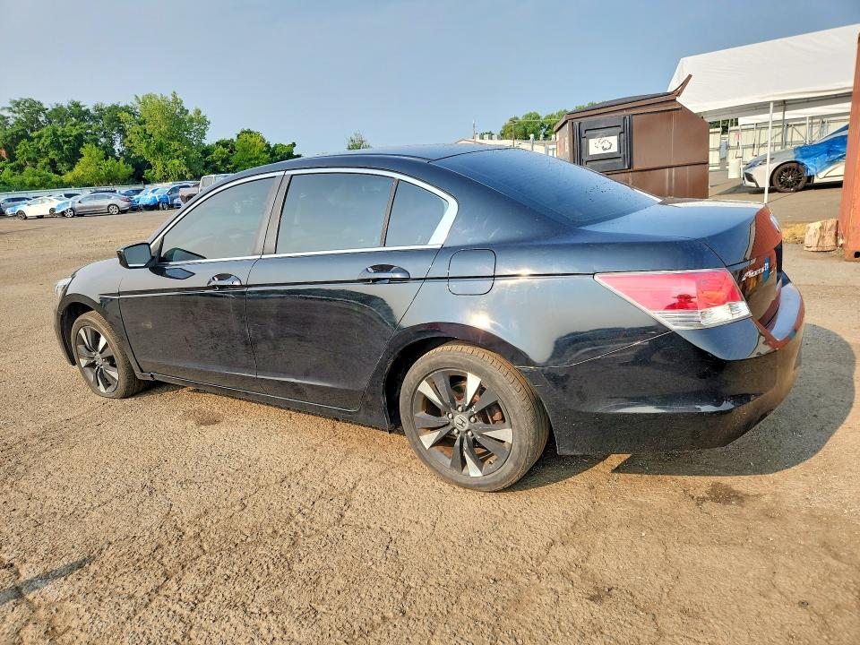 64770636 :رقم المزاد ، 1HGCP26329A090735 vin ، 2009 Honda Accord مزاد بيع