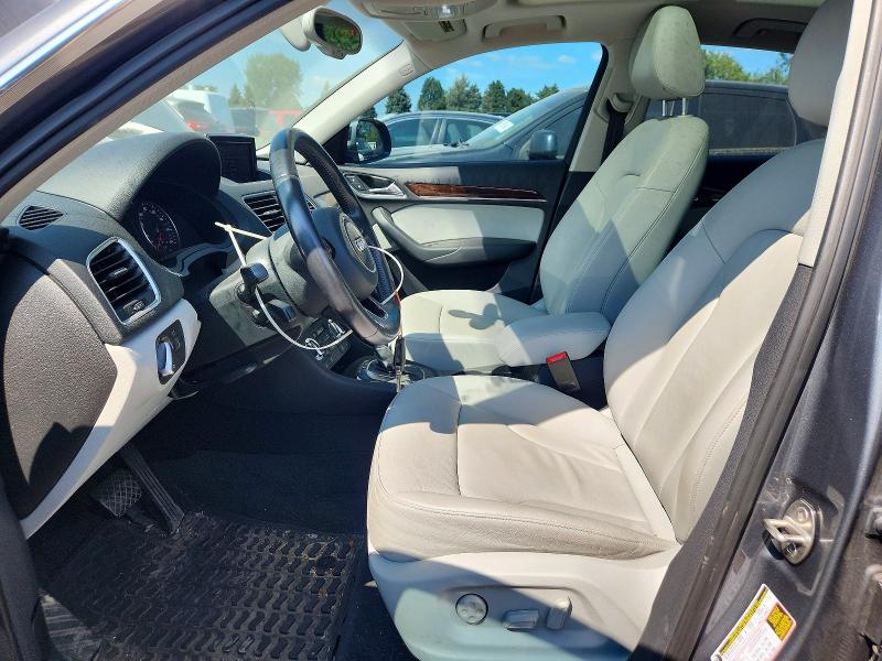 65577956 :رقم المزاد ، WA1GFCFS0FR011537 vin ، 2015 Audi Q3 مزاد بيع