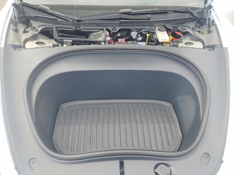63611516 :رقم المزاد ، 5YJ3E1ETXTF156382 vin ، 2026 Tesla Model 3 مزاد بيع