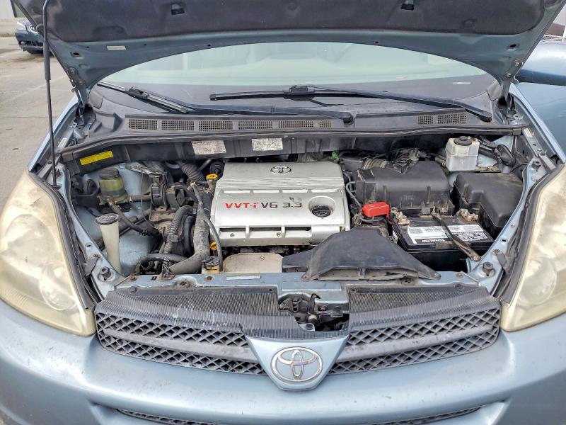 2004 Toyota Sienna მანქანა იყიდება აუქციონზე, vin: 5TDZA22C44S177693, აუქციონის ნომერი: 65038756