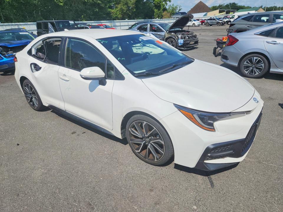 63523076 :رقم المزاد ، JTDS4MCE3NJ090550 vin ، 2022 Toyota Corolla مزاد بيع