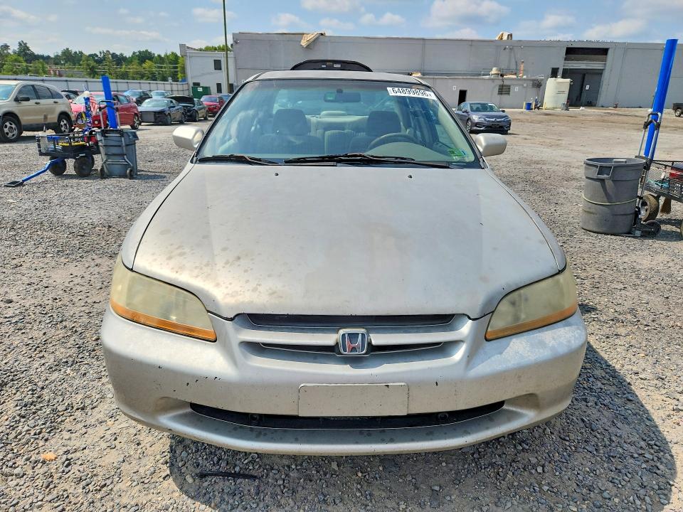 Aukcja sprzedaży 1998 Honda Accord, vin: 1HGCG5642WA197273, numer aukcji: 64899896