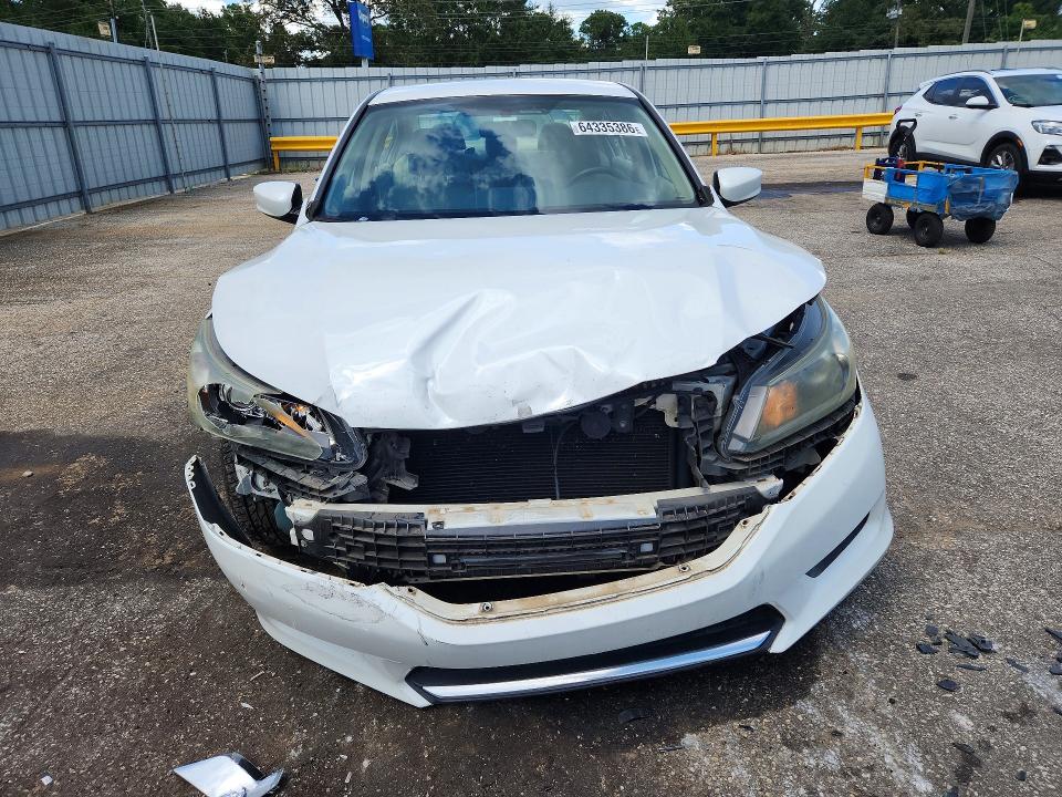 64335386 :رقم المزاد ، 1HGCR2F35FA030650 vin ، 2015 Honda Accord مزاد بيع