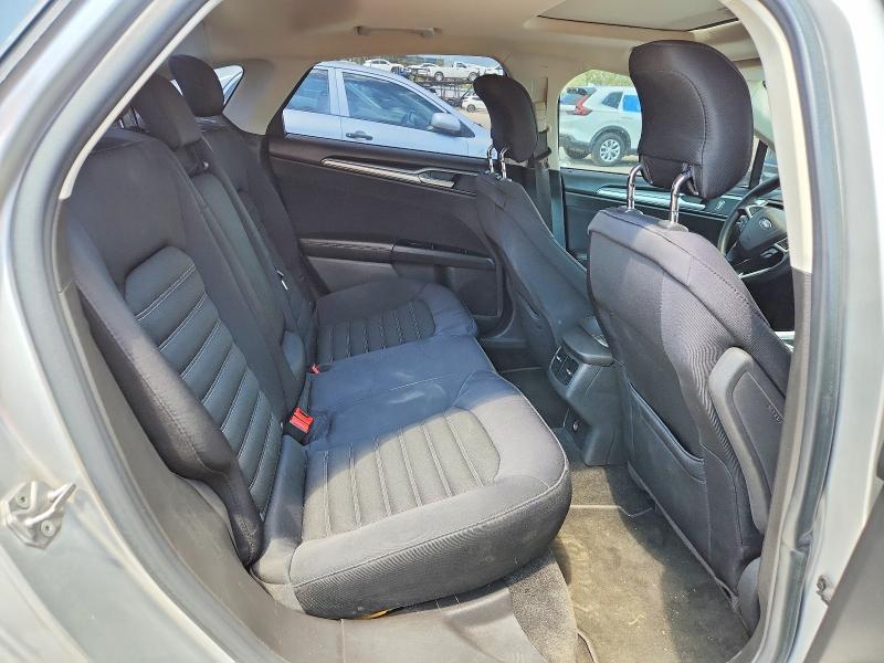 63096756 :رقم المزاد ، 3FA6P0H77FR147938 vin ، 2015 Ford Fusion مزاد بيع