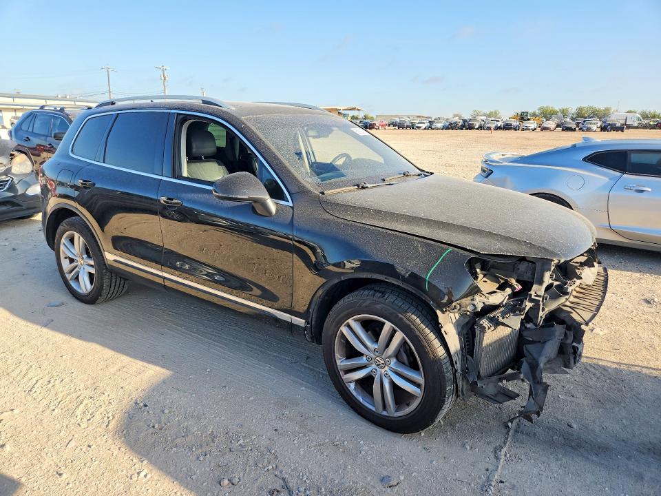2012 Volkswagen Touareg მანქანა იყიდება აუქციონზე, vin: WVGFK9BP1CD001251, აუქციონის ნომერი: 65692876