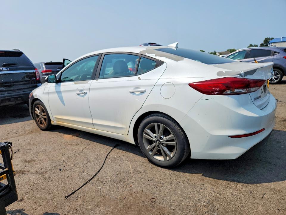 64486956 :رقم المزاد ، 5NPD84LF3HH169946 vin ، 2017 Hyundai Elantra مزاد بيع