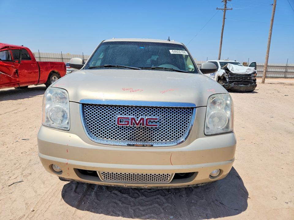 64655106 :رقم المزاد ، 1GKFK66877J352408 vin ، 2007 Gmc Yukon Xl مزاد بيع