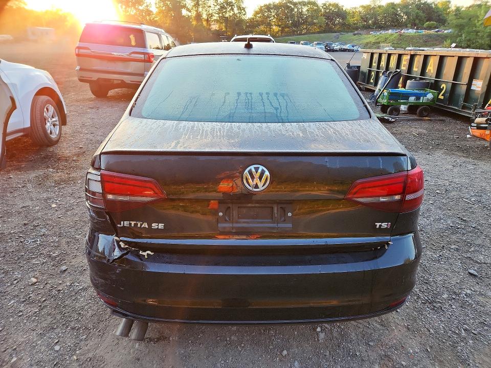 Продаж на аукціоні авто 2018 Volkswagen Jetta, vin: 3VWD17AJ7JM235540, номер лоту: 66626106