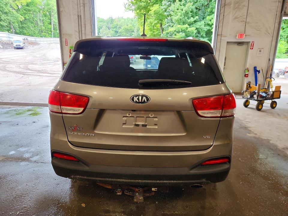 63126516 :رقم المزاد ، 5XYPGDA59HG188096 vin ، 2017 Kia Sorento مزاد بيع