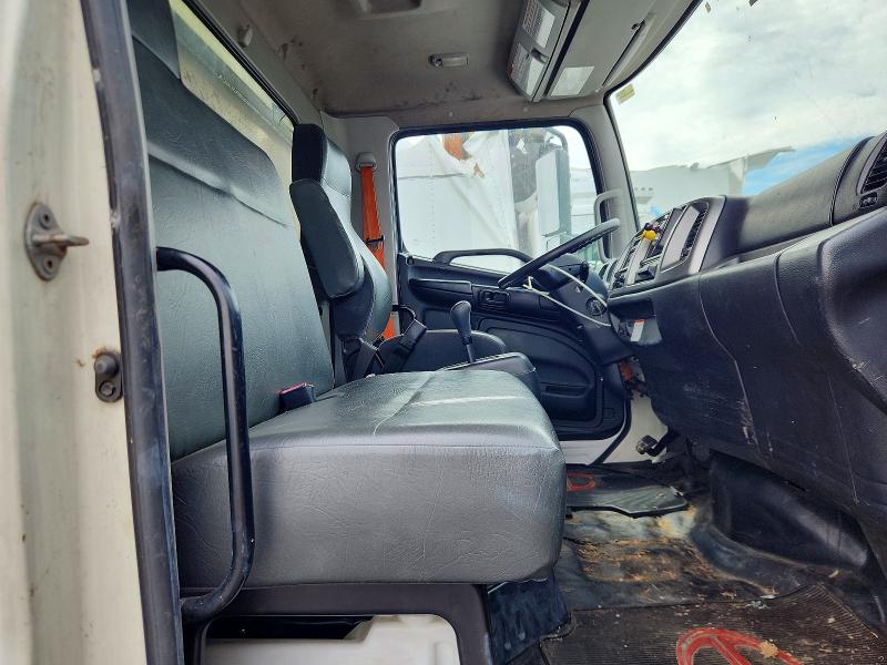 60706486 :رقم المزاد ، 5PVNJ8JV3L5S77857 vin ، 2020 Hino 258/268 مزاد بيع