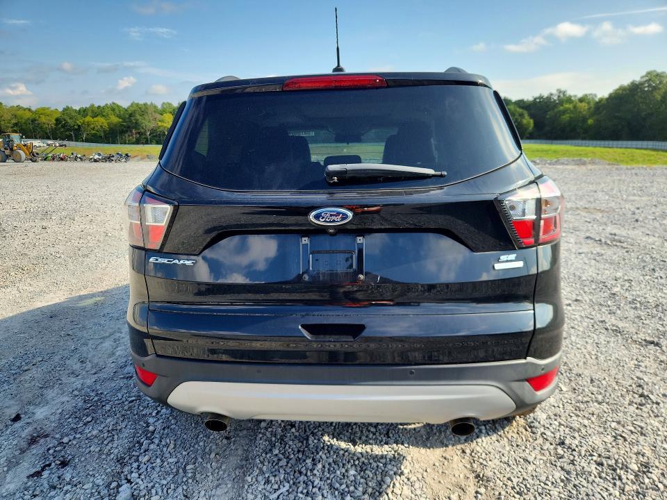 Продаж на аукціоні авто 2017 Ford Escape, vin: 1FMCU0GD4HUA84110, номер лоту: 63784266