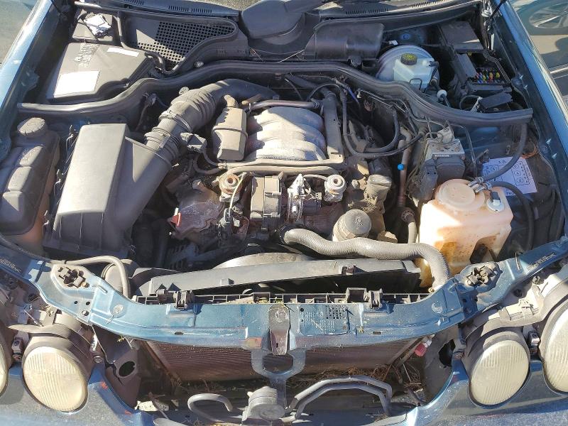 2000 Mercedes-benz E მანქანა იყიდება აუქციონზე, vin: WDBJF65J8YB161296, აუქციონის ნომერი: 66051736