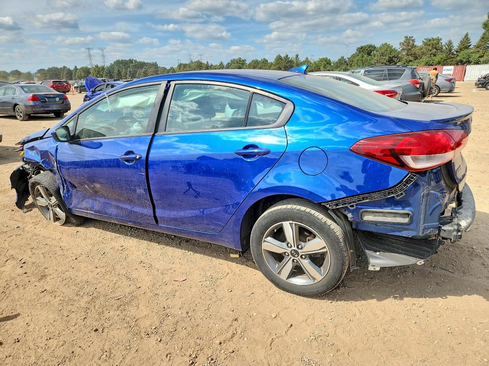 66311536 :رقم المزاد ، 3KPFL4A7XJE213275 vin ، 2018 Kia Forte مزاد بيع