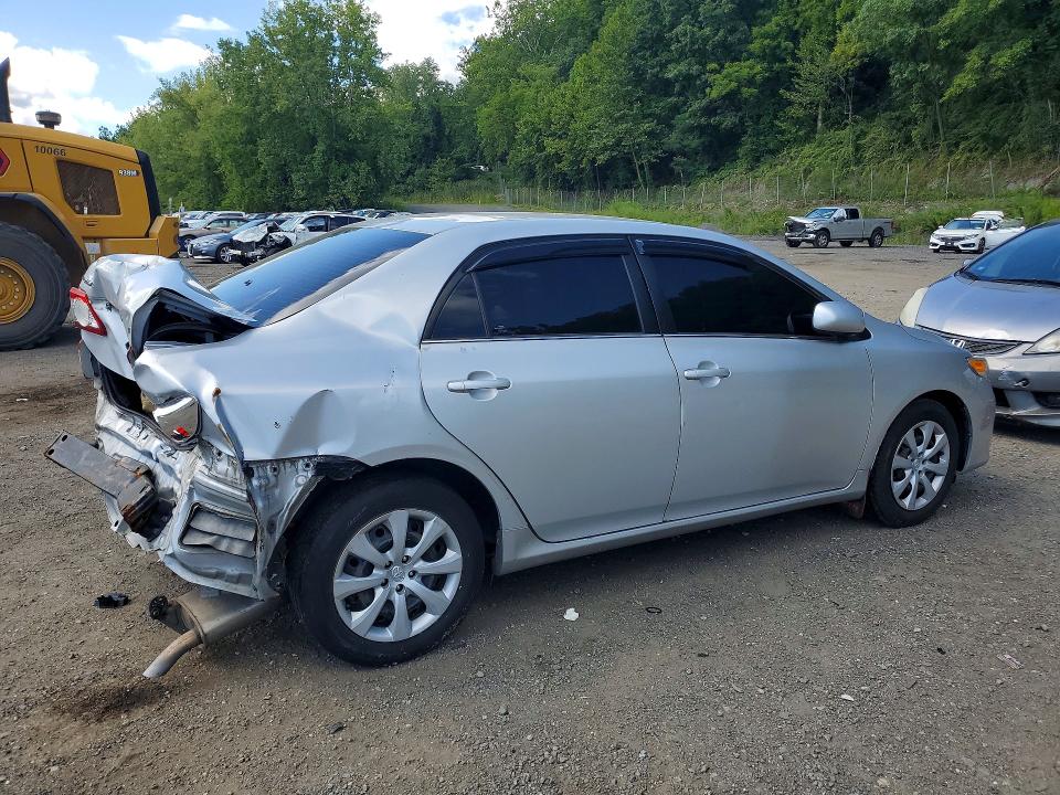 2013 Toyota Corolla მანქანა იყიდება აუქციონზე, vin: 2T1BU4EE8DC998936, აუქციონის ნომერი: 66218486