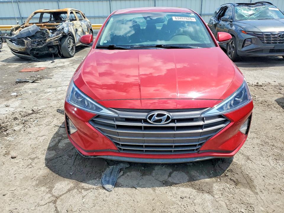 63497626 :رقم المزاد ، KMHD84LFXKU736811 vin ، 2019 Hyundai Elantra مزاد بيع