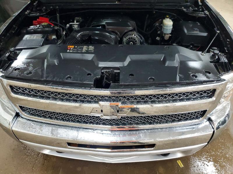 64156166 :رقم المزاد ، 1GCRKSE72DZ321428 vin ، 2013 Chevrolet Silverado مزاد بيع
