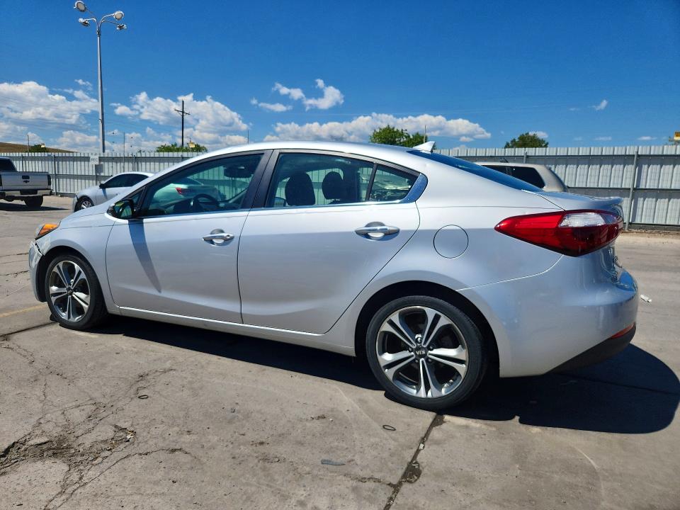 2016 Kia Forte მანქანა იყიდება აუქციონზე, vin: KNAFZ4A81G5550927, აუქციონის ნომერი: 65839836