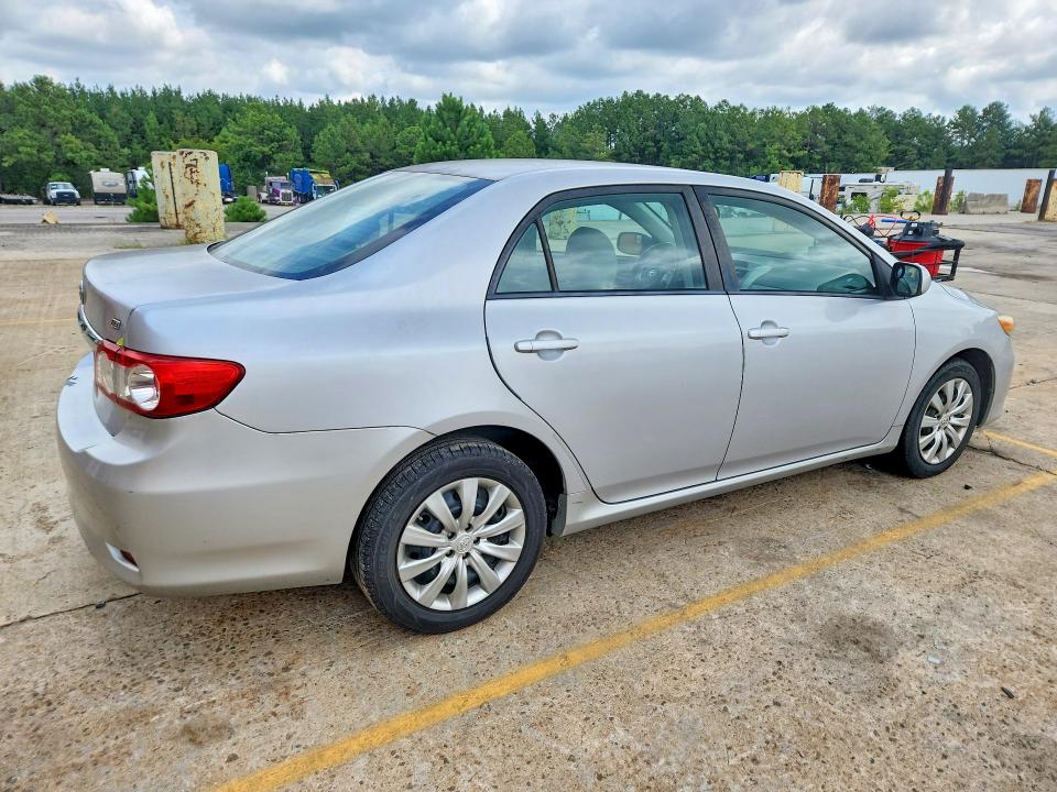 2012 Toyota Corolla მანქანა იყიდება აუქციონზე, vin: 2T1BU4EEXCC869014, აუქციონის ნომერი: 63546096