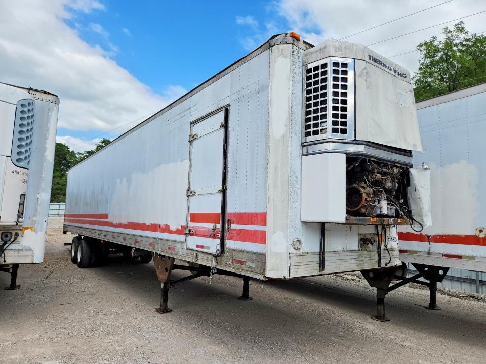 63767906 :رقم المزاد ، 1UYVS2489XU857708 vin ، 1999 Utility Trailer Trailer مزاد بيع