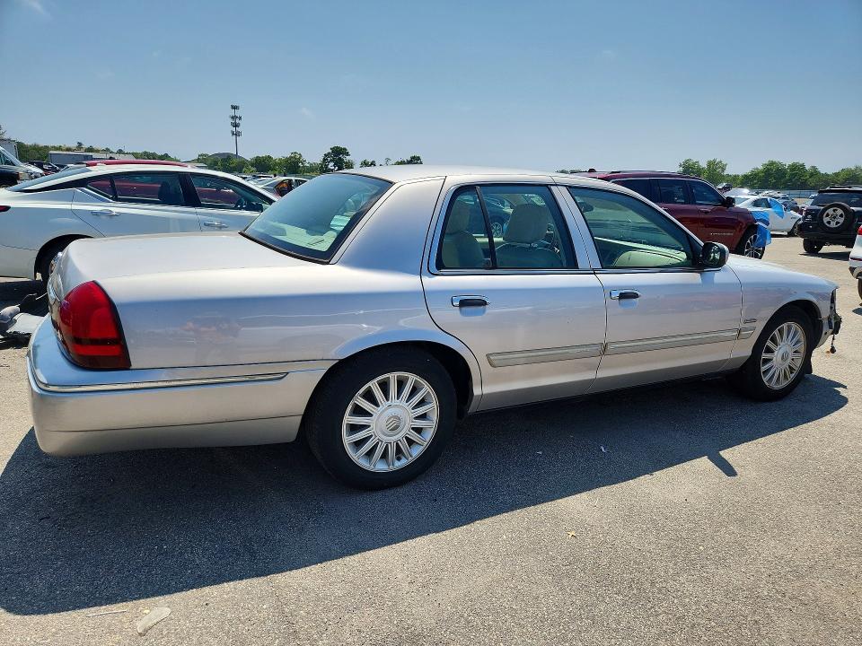 2009 Mercury Grand Marquis მანქანა იყიდება აუქციონზე, vin: 2MEHM75V59X628329, აუქციონის ნომერი: 64079786