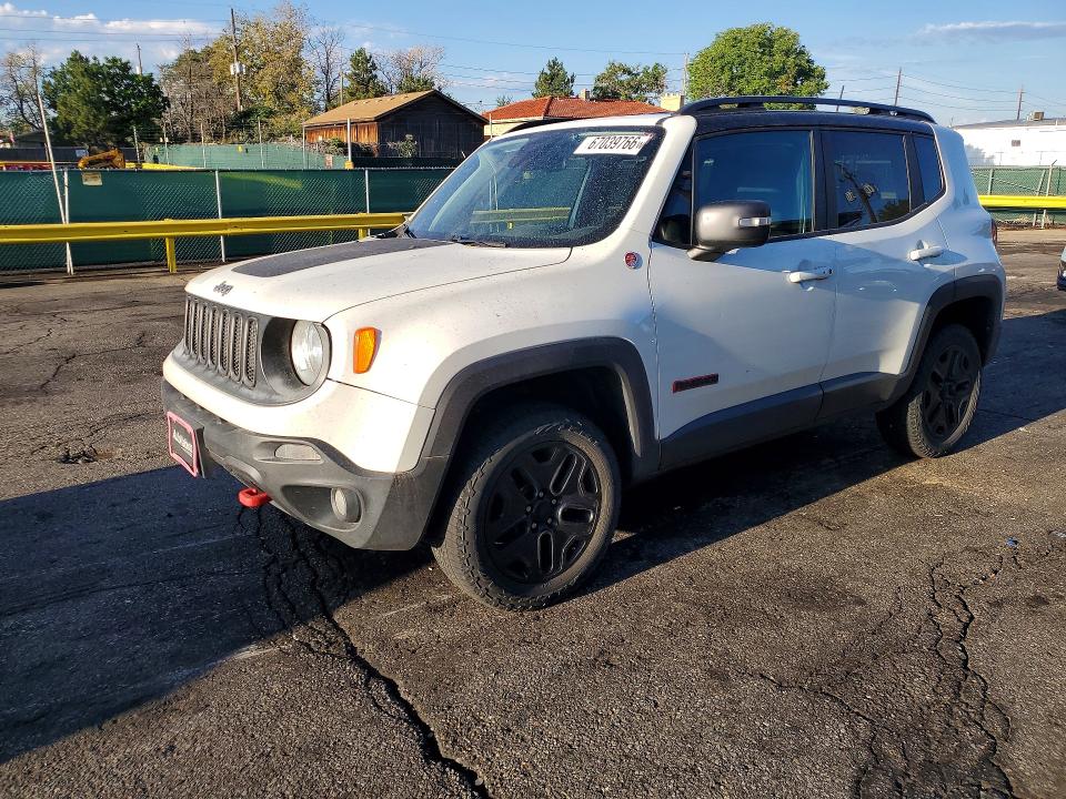 Продаж на аукціоні авто 2018 Jeep Renegade, vin: ZACCJBCB3JPH37501, номер лоту: 67039766