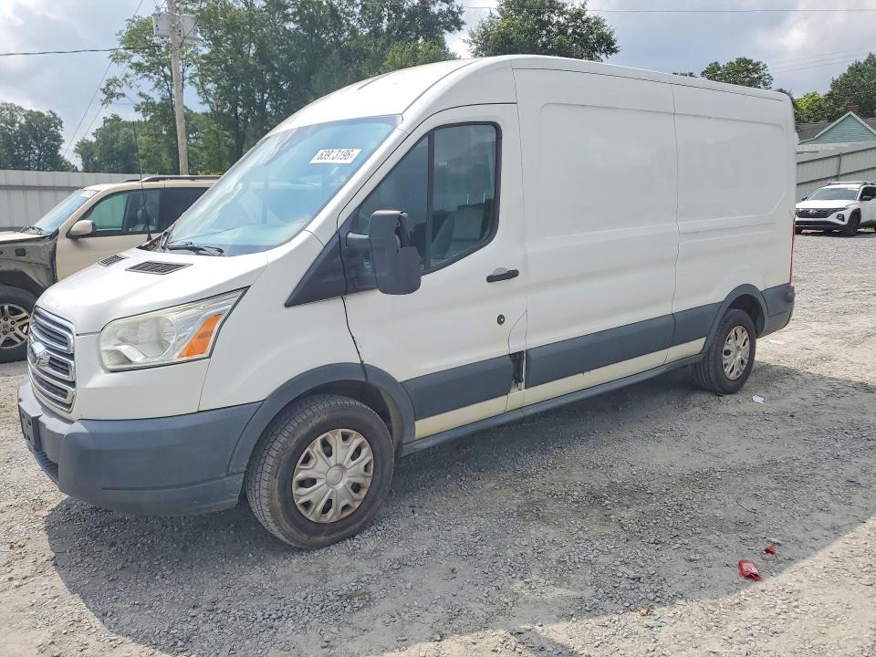 63913196 :رقم المزاد ، 1FTNE2CM3FKB04464 vin ، 2015 Ford Transit مزاد بيع