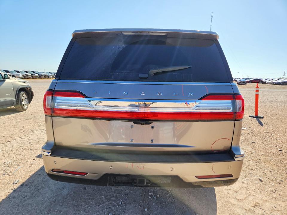 65171506 :رقم المزاد ، 5LMJJ2LTXLEL01104 vin ، 2020 Lincoln Navigator مزاد بيع