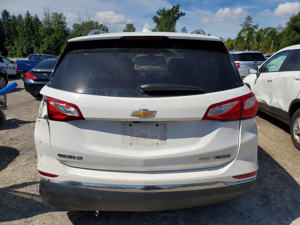 Продажа на аукционе авто 2018 Chevrolet Equinox, vin: 2GNAXVEVXJ6124150, номер лота: 66428496