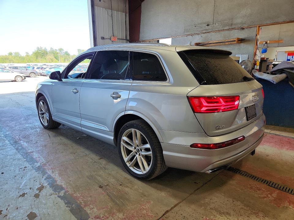 65568286 :رقم المزاد ، WA1VAAF72JD043708 vin ، 2018 Audi Q7 مزاد بيع