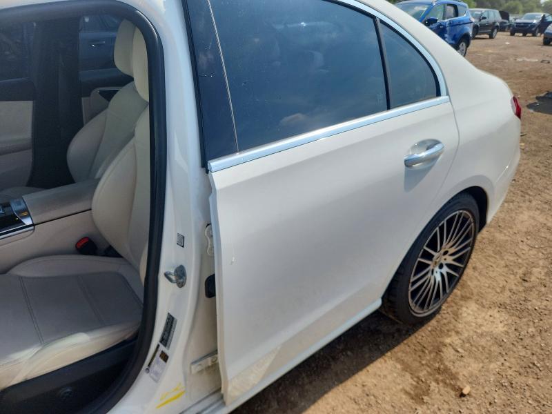 2022 Mercedes-benz C მანქანა იყიდება აუქციონზე, vin: W1KAF4HB5NR053656, აუქციონის ნომერი: 62834426