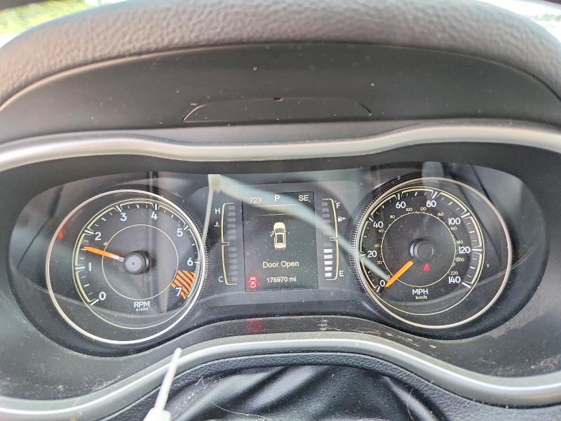 Продаж на аукціоні авто 2015 Jeep Cherokee, vin: 1C4PJLCB9FW532850, номер лоту: 64621916