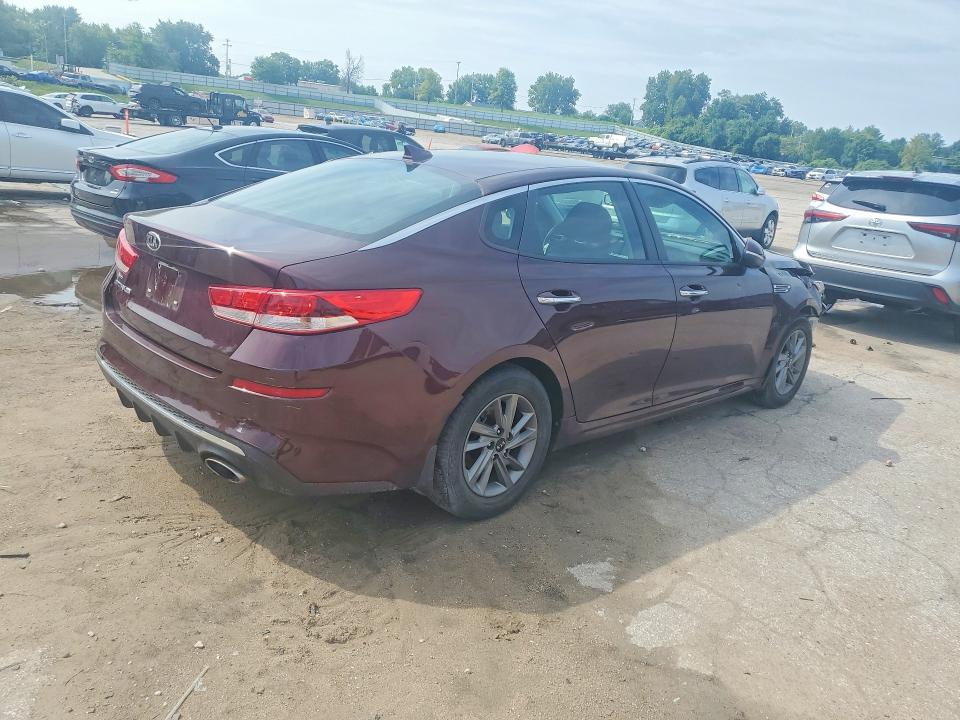 64283946 :رقم المزاد ، 5XXGT4L34LG446044 vin ، 2020 Kia Optima مزاد بيع