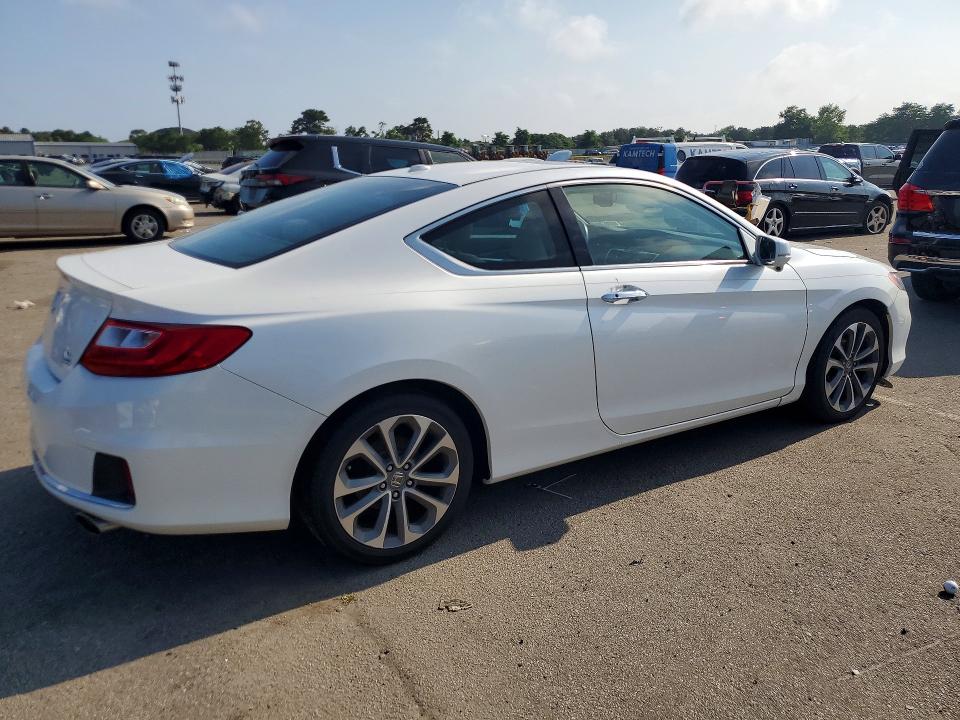 63656436 :رقم المزاد ، 1HGCT2B88FA008905 vin ، 2015 Honda Accord مزاد بيع