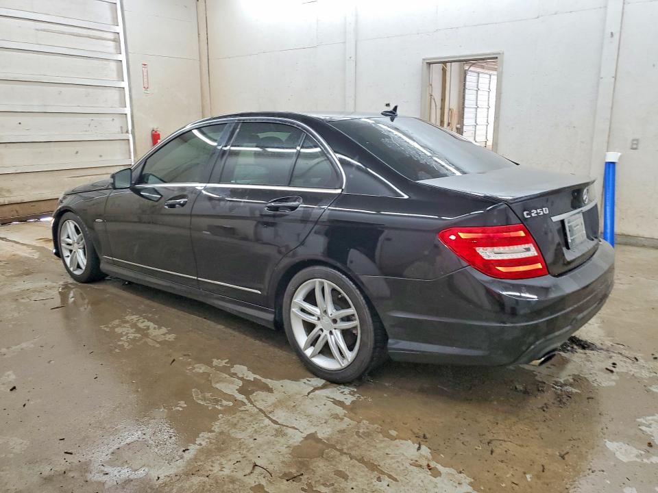 Продаж на аукціоні авто 2012 Mercedes-benz C, vin: WDDGF4HB1CR240741, номер лоту: 66255856