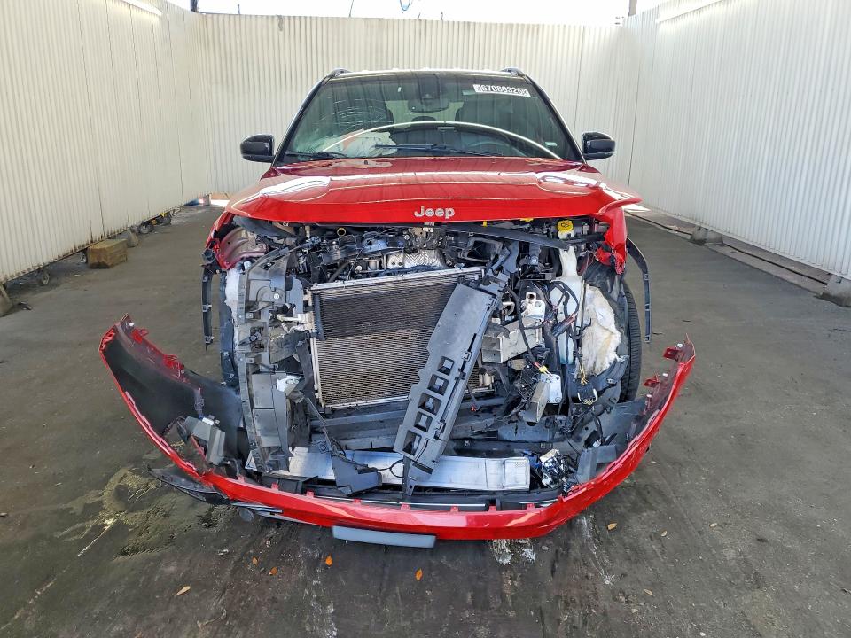 69094436 :رقم المزاد ، 3C4NJDCN7RT596595         vin ، 2024 Jeep Compass مزاد بيع