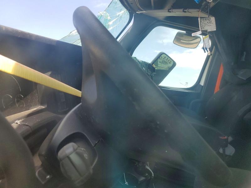 Продаж на аукціоні авто 2025 Freightliner Cascadia 126, vin: 3AKJHHDRXSSVY1994, номер лоту: 63239496