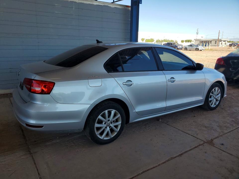 2015 Volkswagen Jetta მანქანა იყიდება აუქციონზე, vin: 3VWD17AJ5FM263540, აუქციონის ნომერი: 65184086