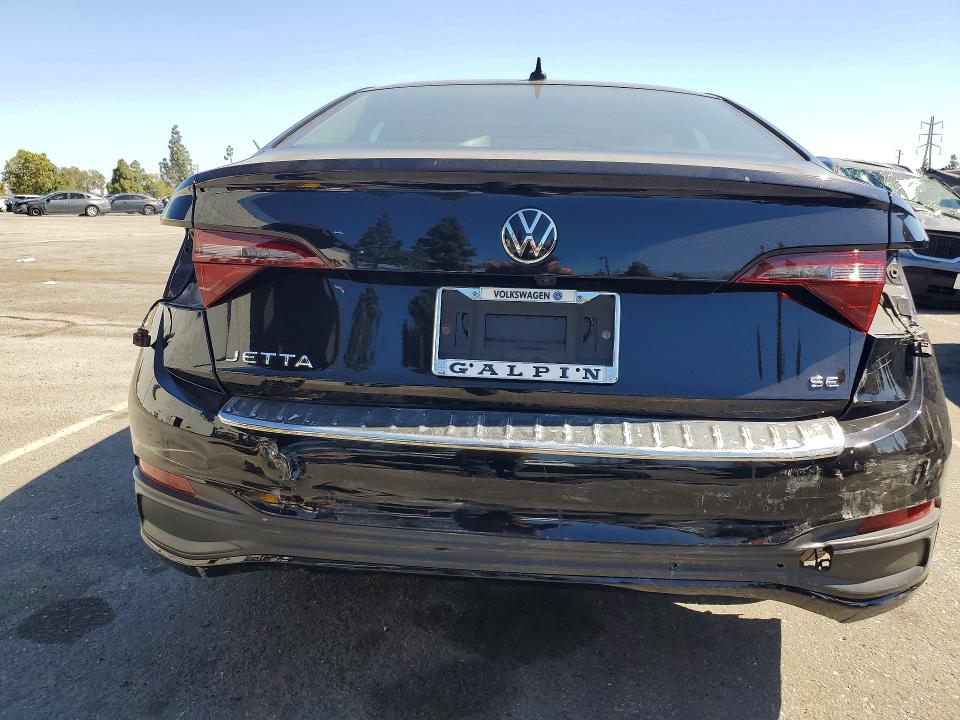 62832116 :رقم المزاد ، 3VW7M7BU3PM047409 vin ، 2023 Volkswagen Jetta مزاد بيع