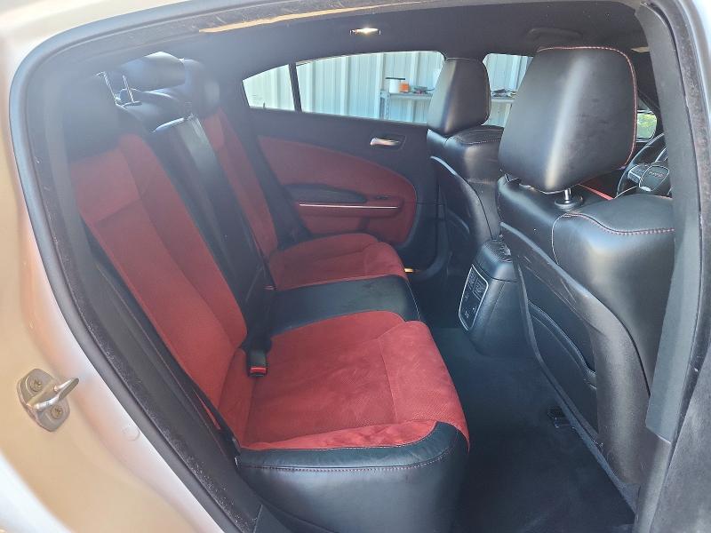 65739716 :رقم المزاد ، 2C3CDXGJ1FH892647 vin ، 2015 Dodge Charger مزاد بيع