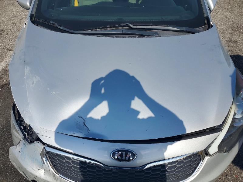 64284406 :رقم المزاد ، KNAFK4A65E5092101 vin ، 2014 Kia Forte مزاد بيع