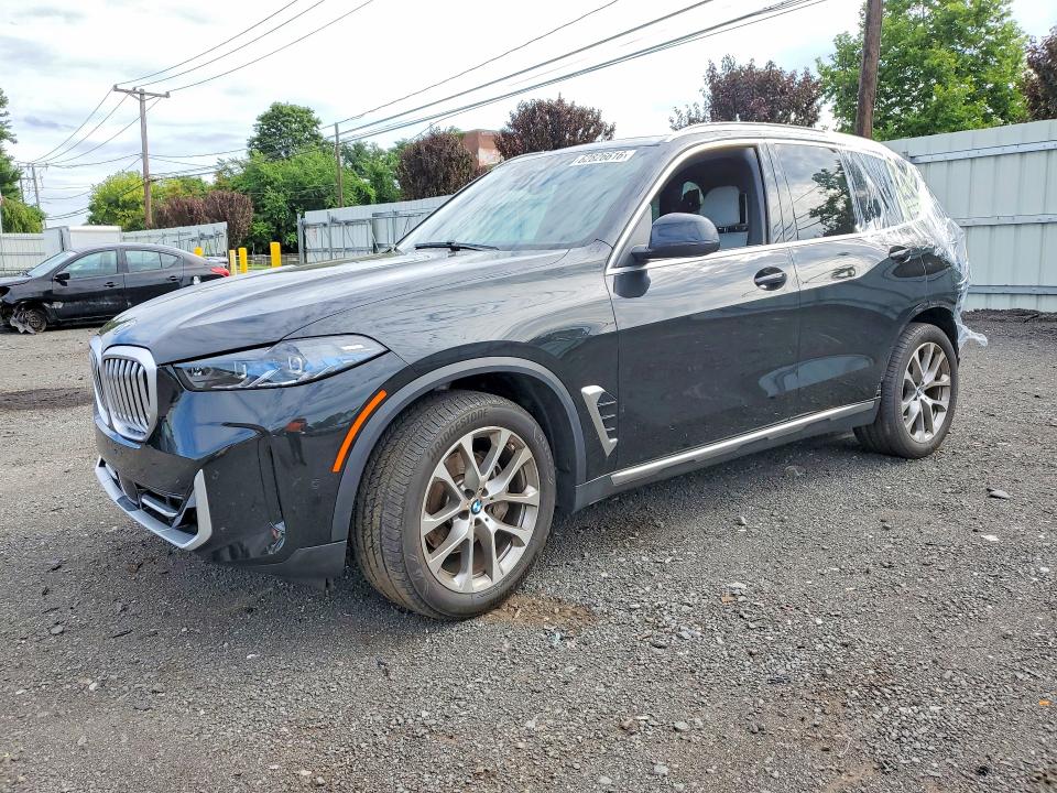62826616 :رقم المزاد ، 5UX23EU0XR9W06520 vin ، 2024 Bmw X5 مزاد بيع