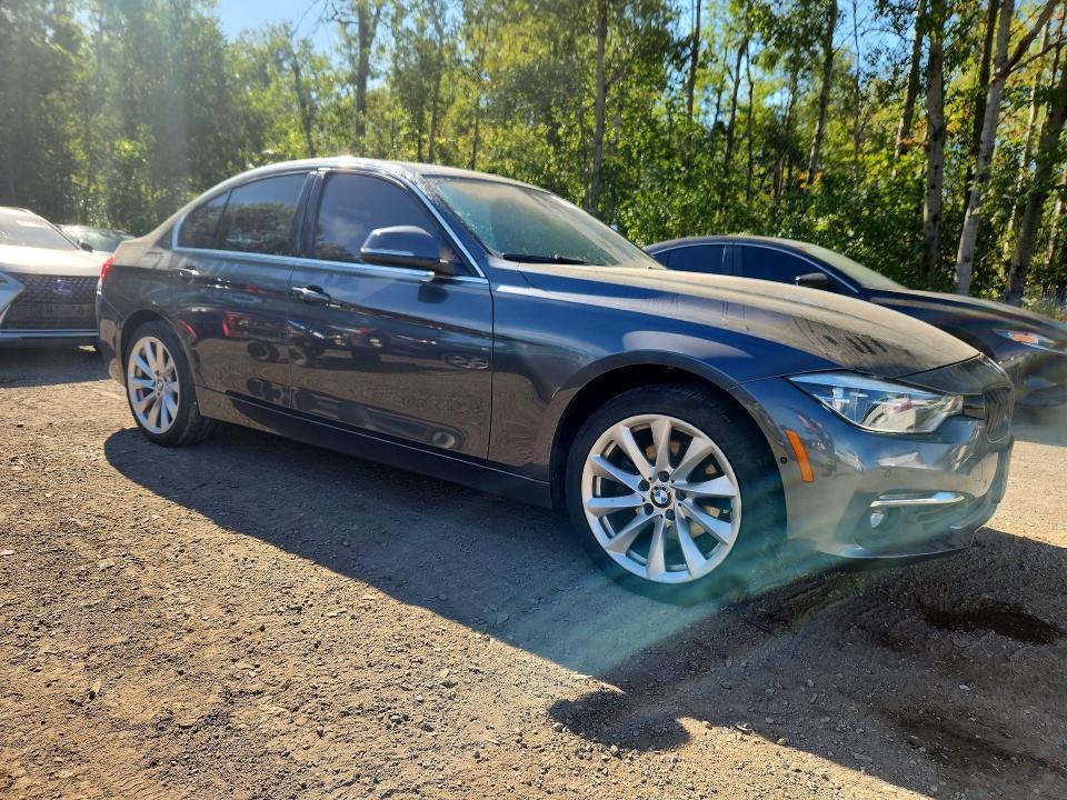 2017 Bmw 330 მანქანა იყიდება აუქციონზე, vin: WBA8D9G52HNU59894, აუქციონის ნომერი: 64307626