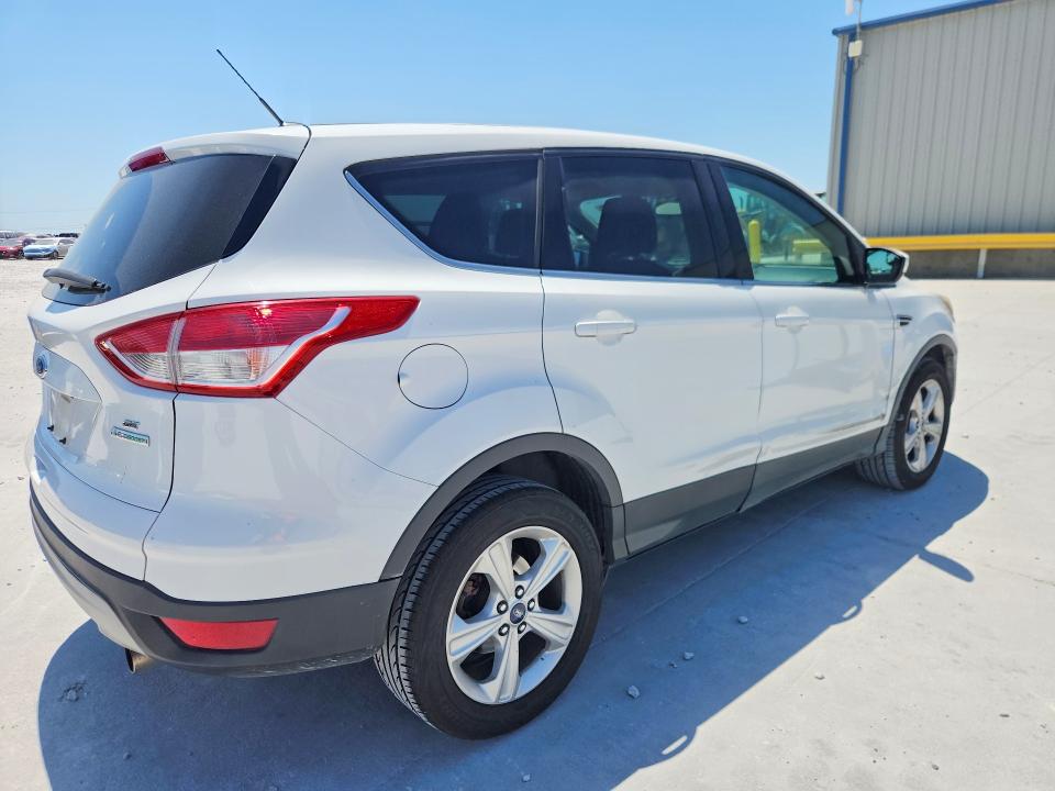 2013 Ford Escape მანქანა იყიდება აუქციონზე, vin: 1FMCU0GX3DUA13792, აუქციონის ნომერი: 65160006