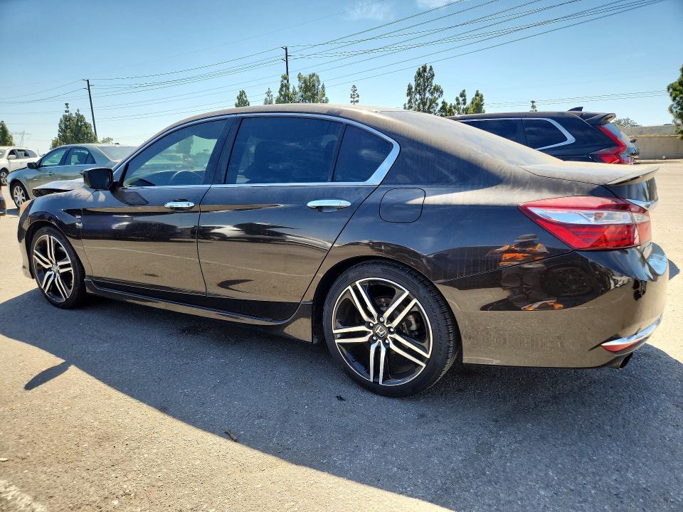 66109896 :رقم المزاد ، 1HGCR2F5XHA249902 vin ، 2017 Honda Accord مزاد بيع
