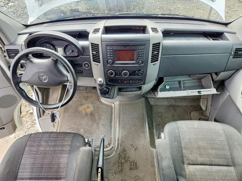64437816 :رقم المزاد ، 8BRPE7DD8GE123238 vin ، 2016 Mercedes-benz Sprinter مزاد بيع