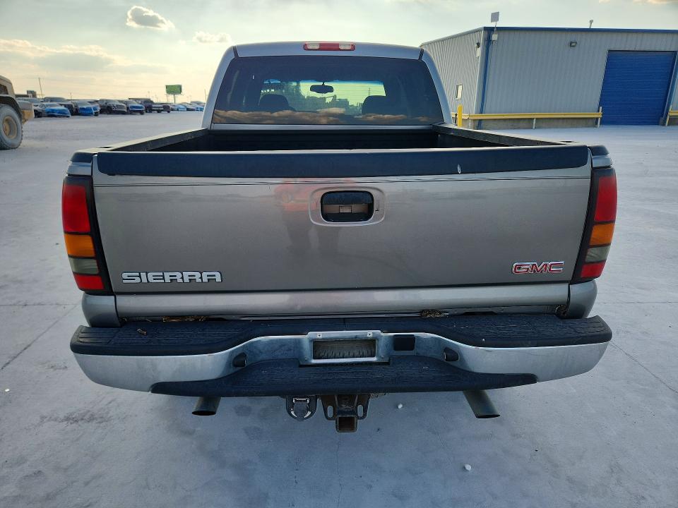 66235606 :رقم المزاد ، 2GTEK13T261114431 vin ، 2006 Gmc New Sierra مزاد بيع