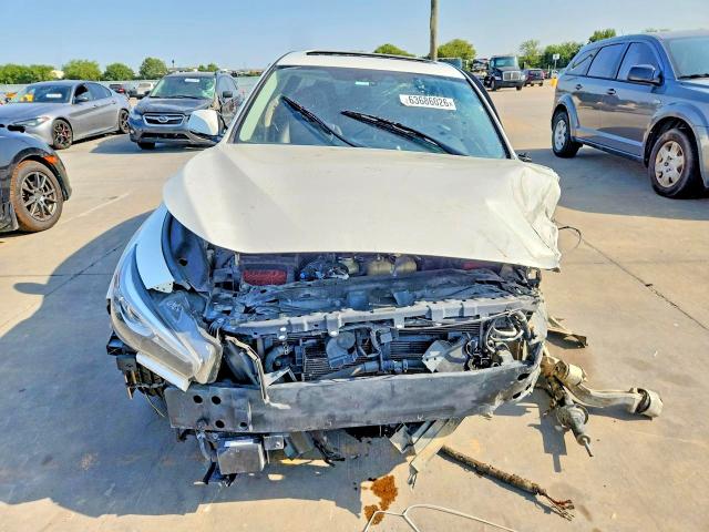 63686026 :رقم المزاد ، JN1EV7BP9MM702832 vin ، 2021 Infiniti Q50 مزاد بيع